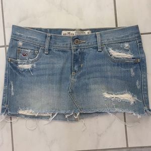 Hollister jean skirt size 0